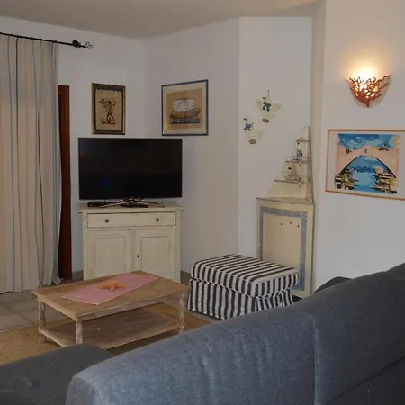 Casa Sos Aranzos Feriehus *